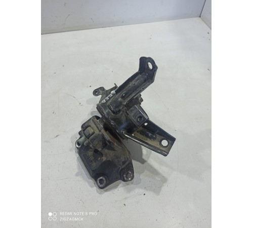 Опора двигателя