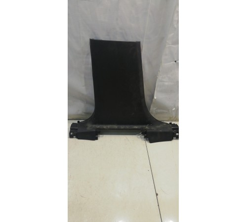 Обшивка средней стойки левая нижняя