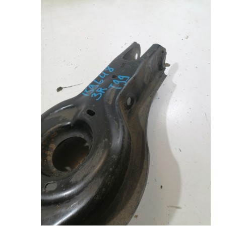  Рычаг подвески задний правый