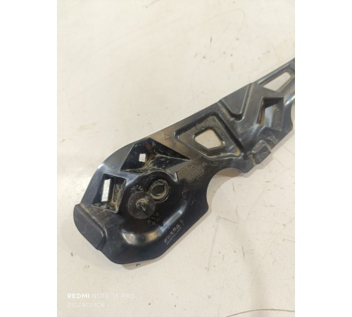 Кронштейн спойлера правый 