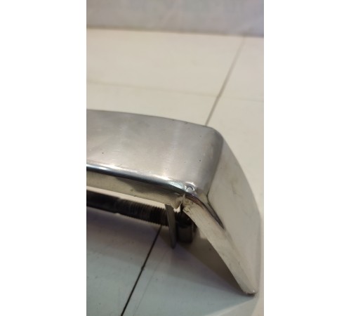 Декоративная накладка переднего бампера