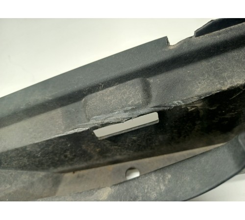 Пыльник крыла верхний правый