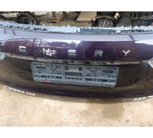 Крышка багажника (пятая дверь)