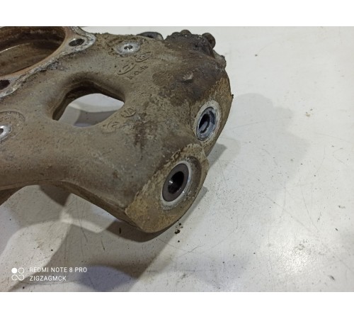 Кулак поворотный(передний левый)