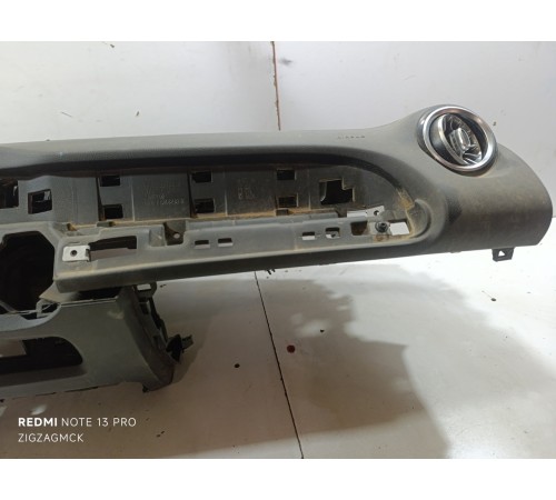 Панель салона , торпедо