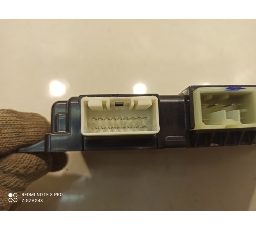 Блок управления сиденьем(передний правый)