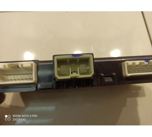 Блок управления сиденьем(передний правый)