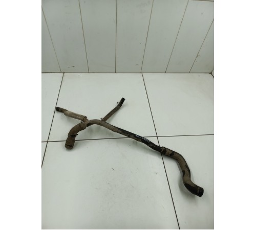 Патрубок радиатора