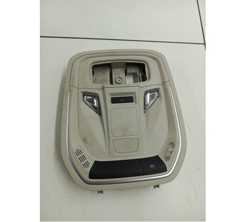 Плафон освещения салона