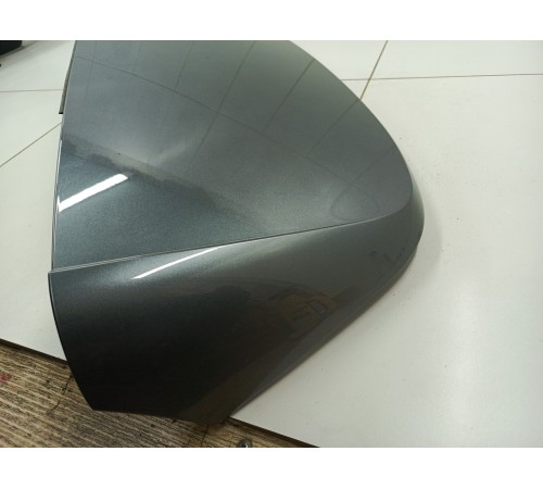 Спойлер крышки багажника