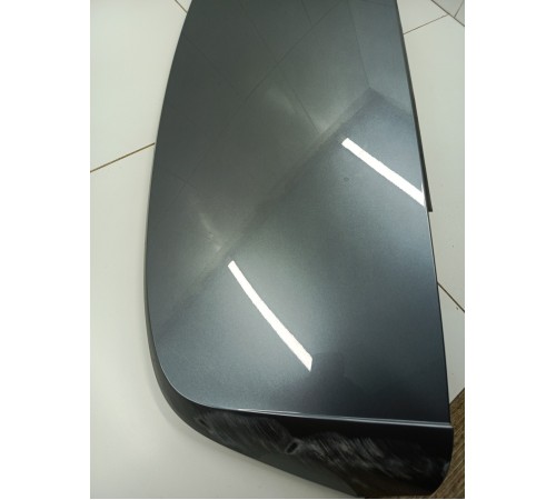 Спойлер крышки багажника