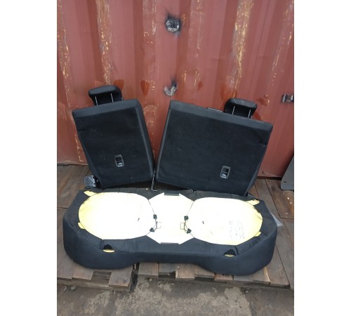 Задний ряд сидений