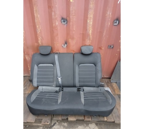 Задний ряд сидений