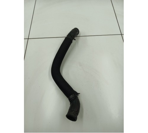 Патрубок радиатора