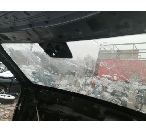 Стекло лобовое