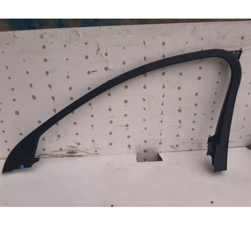 Рамка двери (передняя, правая)