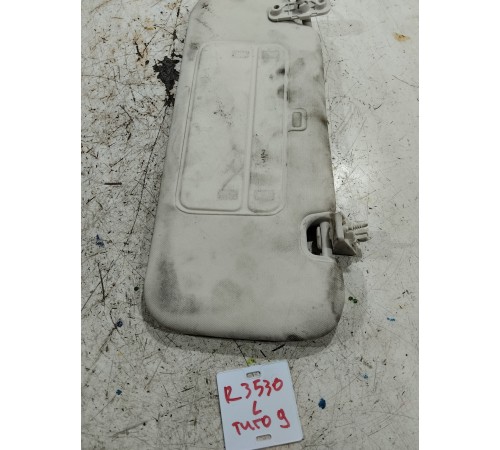 Козырек солнцезащитный левый