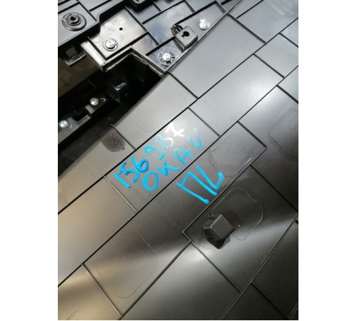 Обшивка двери передняя левая