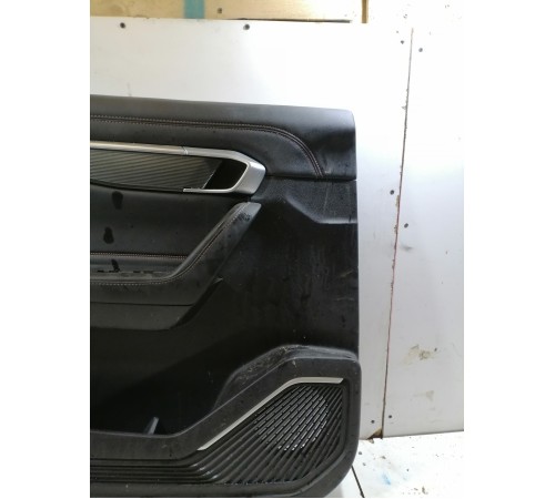 Обшивка двери передняя левая