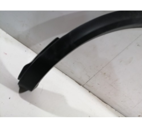 Накладка арки крыла задняя левая