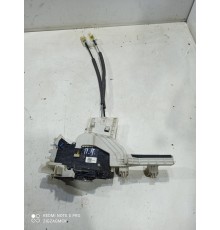 Замок двери (передний правый)