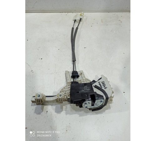 Замок двери (передний правый)