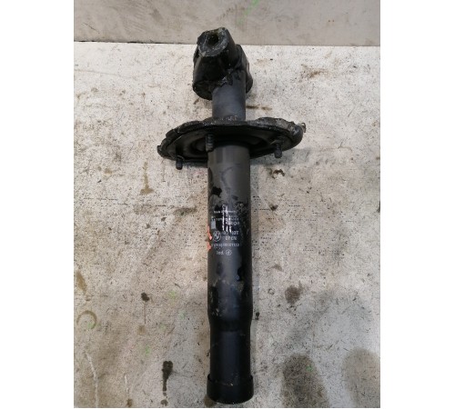 Кронштейн усилителя заднего бампера правый