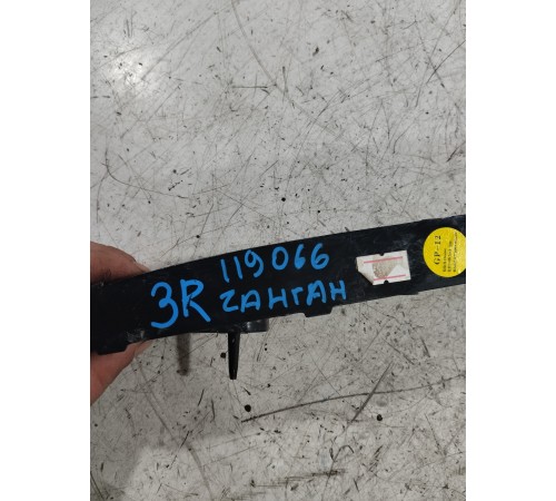 Кронштейн заднего бампера правый