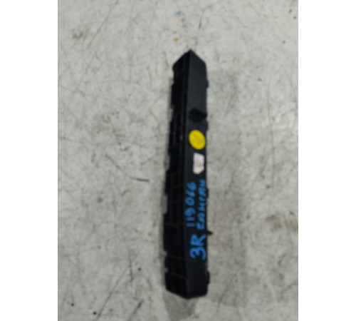 Кронштейн заднего бампера правый