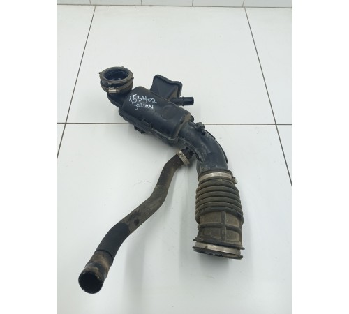 Патрубок воздушного фильтра