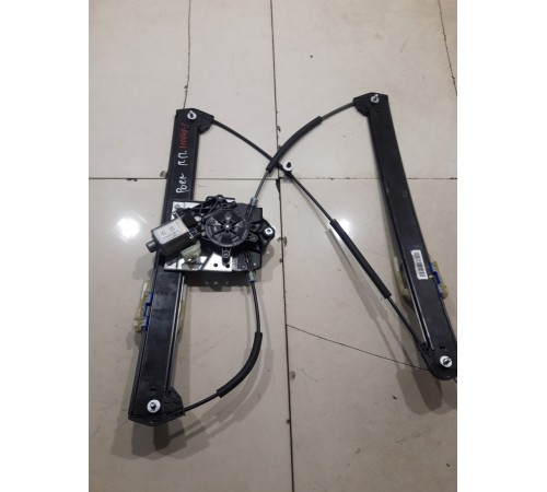 Стеклоподъемник (передний правый)