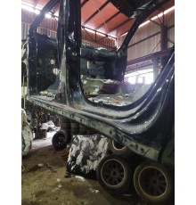 Порог со стойкой (левый)