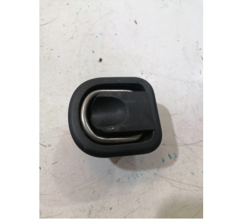 Крепление в салоне