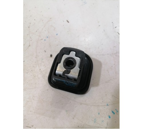 Крепление в салоне