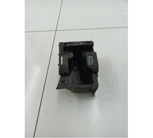 Кронштейн заднего бампера левый