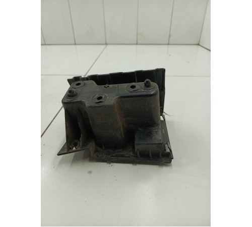 Кронштейн заднего бампера левый