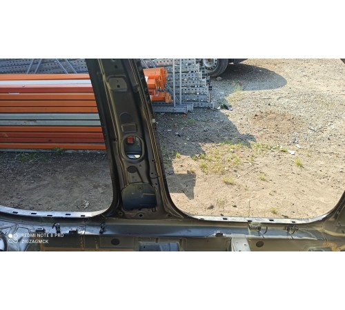 Порог со стойкой(левый)