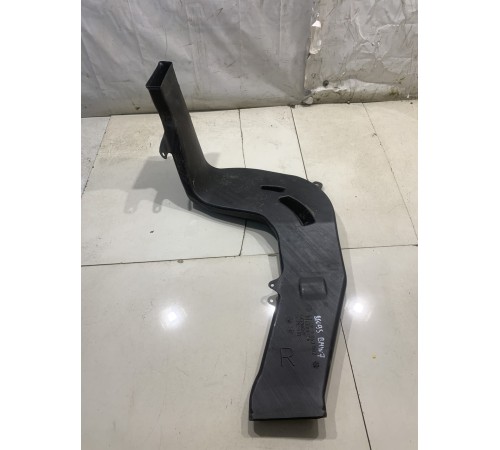 Воздуховод (правый)