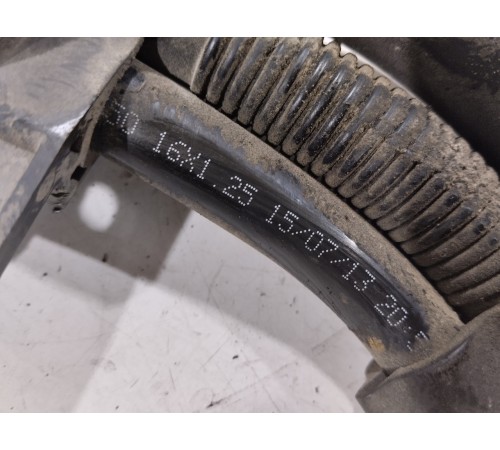 Горловина топливного бака