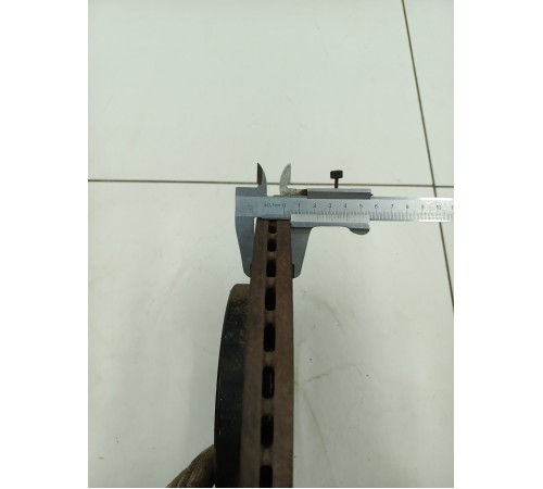 Тормозной диск передний