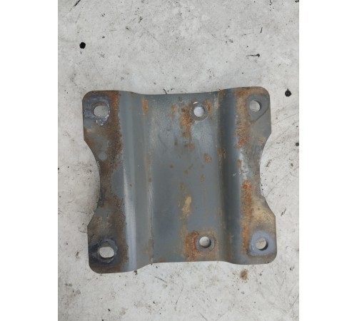 Кронштейн (крепление) кабины