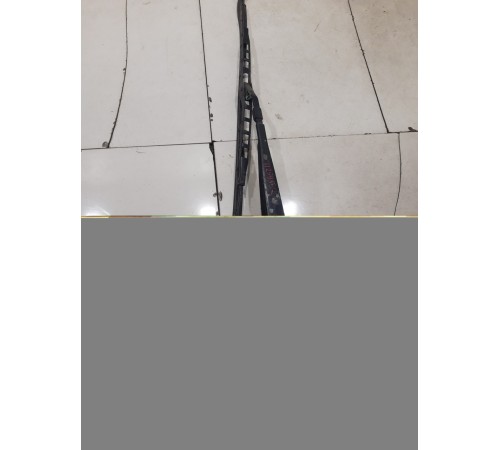 Поводок стеклоочистителя(правый)