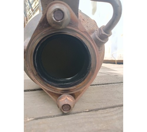 Глушитель средняя часть с катализатором