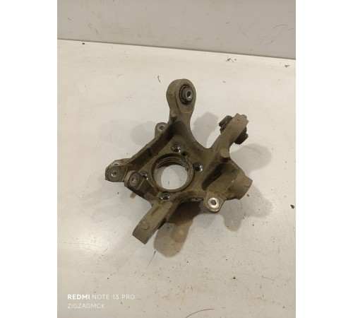 Кулак подвески задний левый, цапфа