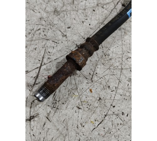 Тормозной шланг задний левый