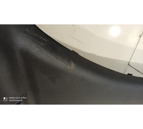 Обшивка центральной стойки(правая нижняя)