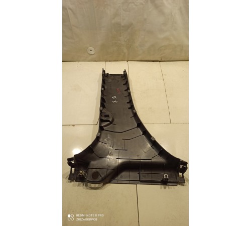 Обшивка центральной стойки(правая нижняя)