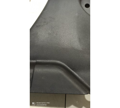 Обшивка центральной стойки(правая нижняя)