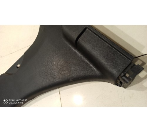 Обшивка центральной стойки(правая нижняя)