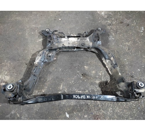 Подрамник передний